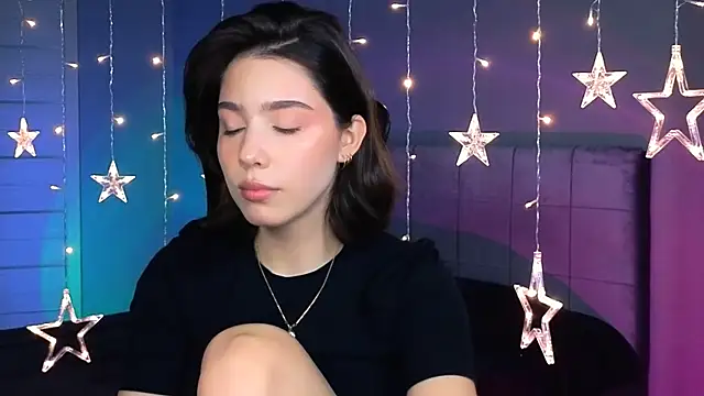 Snapshot of Stacy_Gonzales_ chatting on October 10, 2025, 8:35 am Stacy Gonzales  online show from October 10, 2025, 8:35 am