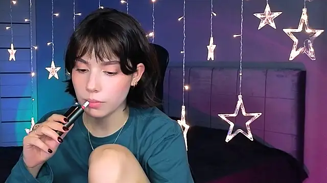 Snapshot of Stacy_Gonzales_ chatting on October 28, 2025, 11:58 am Stacy Gonzales  online show from October 28, 2025, 11:58 am