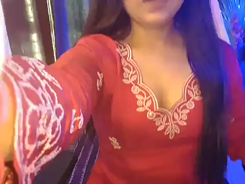 WildRuhi20 online show from April 28, 2026, 5:56 am