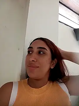 ifeelverywet andhot online show from February 26, 2025, 4:45 pm