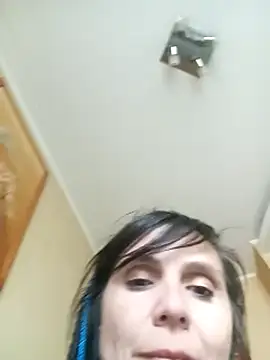 Francenia lolis online show from September 26, 2025, 10:08 am