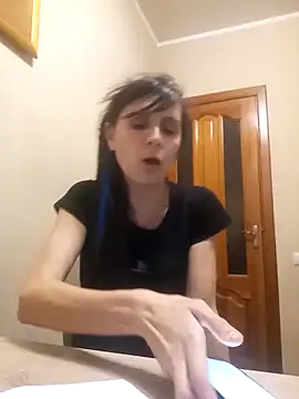 Francenia lolis online show from October 15, 2025, 3:56 pm