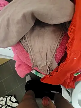 eric69 69 online show from March 4, 2025, 10:49 pm