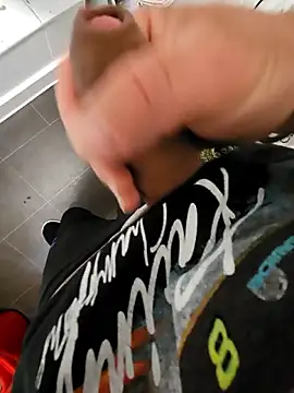 eric69 69 online show from October 19, 2025, 3:12 pm