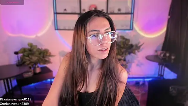 electra goddes online show from November 15, 2025, 4:32 am