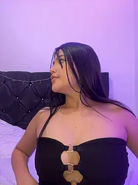 Snapshot of alisson_carolina73 chatting on December 29, 2024, 2:49 am alisson carolina73 online show from December 29, 2024, 2:49 am