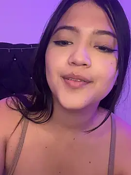 Snapshot of alisson_carolina73 chatting on January 5, 2025, 11:55 pm alisson carolina73 online show from January 5, 2025, 11:55 pm