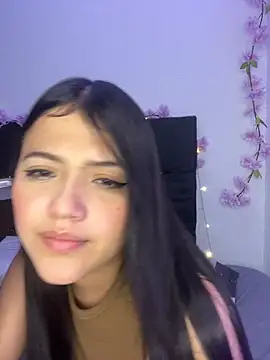 Snapshot of alisson_carolina73 chatting on January 25, 2025, 4:02 am alisson carolina73 online show from January 25, 2025, 4:02 am