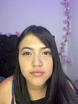 Snapshot of alisson_carolina73 chatting on March 11, 2025, 4:10 am alisson carolina73 online show from March 11, 2025, 4:10 am