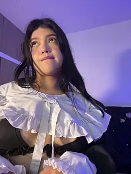 Snapshot of alisson_carolina73 chatting on October 5, 2025, 3:38 am alisson carolina73 online show from October 5, 2025, 3:38 am