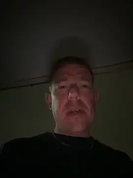 Snapshot of mrwright878787 chatting on February 7, 2025, 9:04 pm mrwright878787 online show from February 7, 2025, 9:04 pm