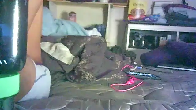 Snapshot of DI4MOND_FIR3 chatting on June 1, 2026, 2:19 pm DI4MOND FIR3 online show from June 1, 2026, 2:19 pm