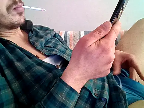 keremcim online show from April 20, 2026, 6:05 am