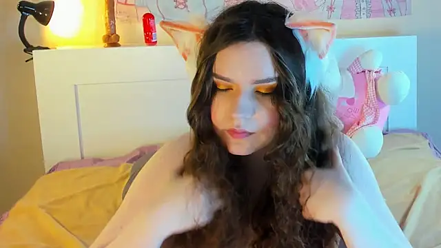 kuraii1  online show from December 31, 2024, 3:23 am