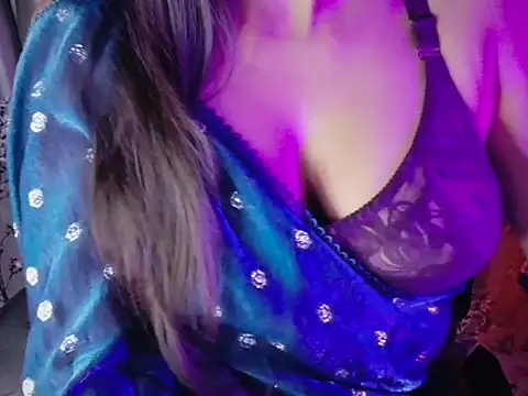 SexyAndHottie online show from January 9, 2026, 3:37 pm