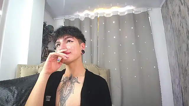 CataFox  online show from January 2, 2025, 3:08 pm