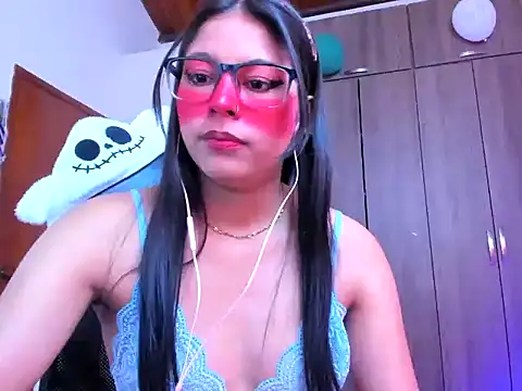  ALLYSON18  online show from October 26, 2025, 11:27 am