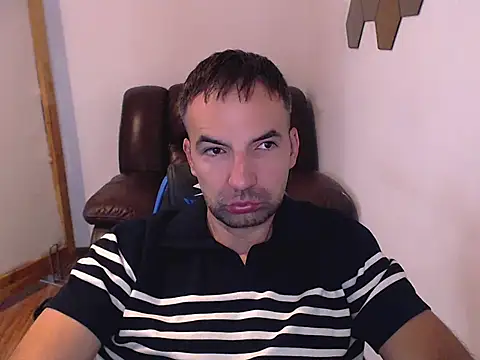 Leo 1617 online show from September 14, 2025, 5:06 am