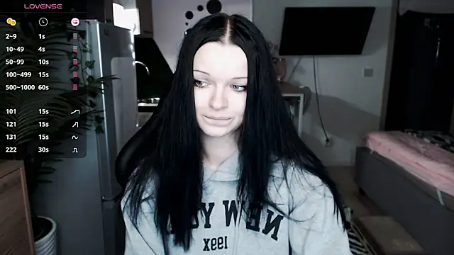 illililliilli online show from January 11, 2025, 7:59 pm