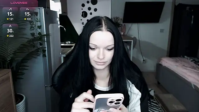 illililliilli online show from January 13, 2025, 2:28 am