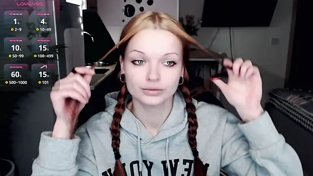 illililliilli online show from February 7, 2025, 4:24 pm