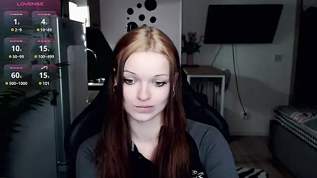 illililliilli online show from February 8, 2025, 6:55 pm