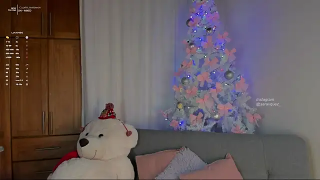 Heyloreley online show from December 5, 2024, 4:53 am