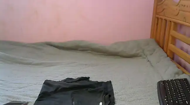 Caryyyl online show from February 22, 2025, 8:29 am