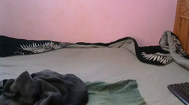 Caryyyl online show from March 4, 2025, 11:08 am