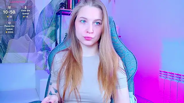 CuteMousee online show from March 22, 2026, 8:07 am