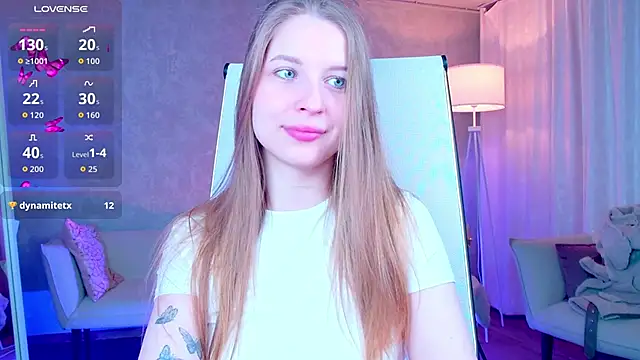 CuteMousee online show from April 20, 2026, 10:29 am