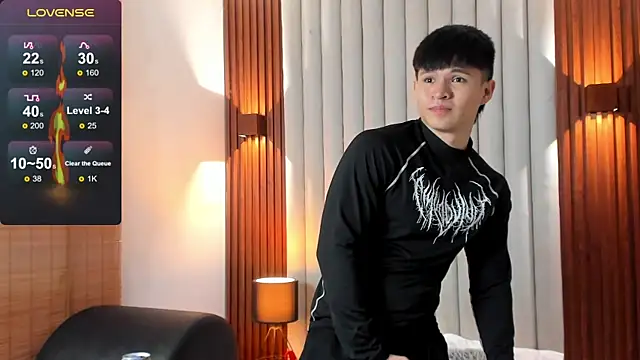 Ryo kush online show from April 14, 2026, 3:23 am