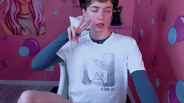 LukeSweet online show from January 18, 2026, 12:53 pm