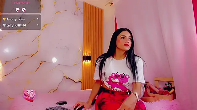 BrendaSquirtx online show from February 8, 2025, 5:08 pm