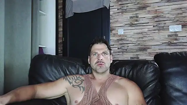 XxBigboybandxX online show from October 20, 2025, 3:56 pm