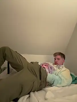 Snapshot of CDLukeLucy420 chatting on September 29, 2025, 9:08 pm CDLukeLucy420 online show from September 29, 2025, 9:08 pm