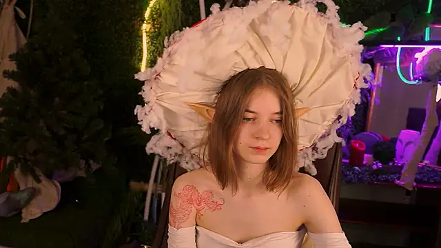 TinaDavil online show from January 17, 2025, 2:18 pm