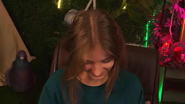 TinaDavil online show from February 10, 2025, 8:42 pm