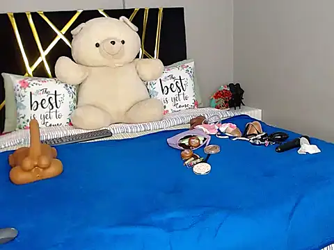 MissBigNipples online show from October 22, 2025, 3:07 am