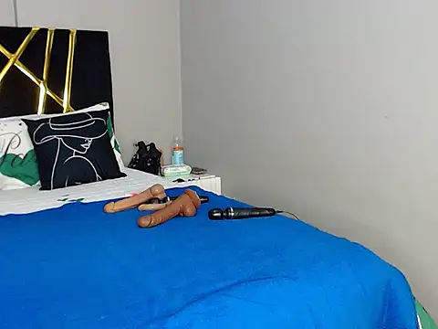 MissBigNipples online show from November 3, 2025, 3:19 am