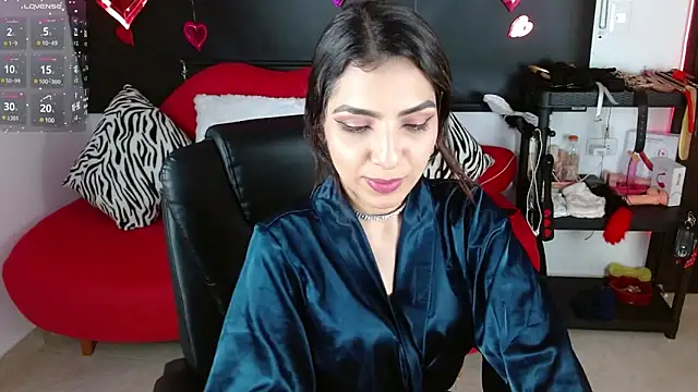 Carolaine69  online show from February 25, 2025, 2:00 pm