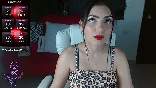 Carolaine69  online show from February 24, 2026, 1:53 pm