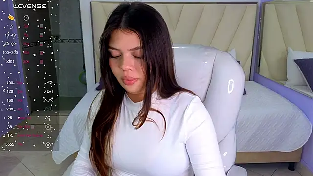 Sexy paradise18  online show from March 18, 2025, 6:25 am