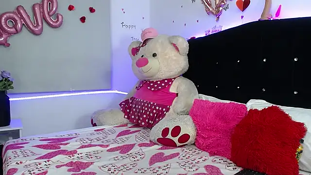 Daiyan Collins online show from March 3, 2025, 1:42 am