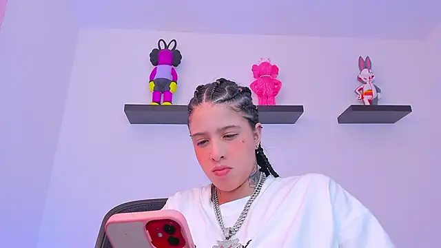 Gangster Girl online show from February 28, 2025, 9:23 pm