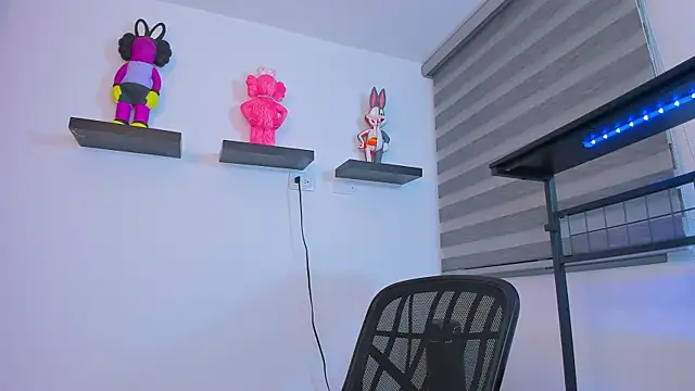 Gangster Girl online show from November 20, 2025, 12:55 am