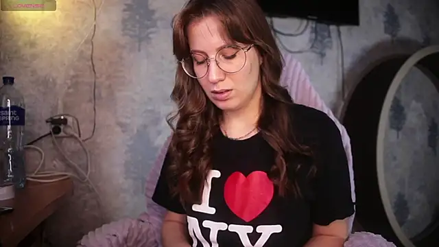 ms allison w online show from November 19, 2025, 7:08 am