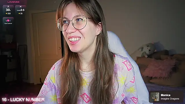 Snapshot of ms_allison_w chatting on May 17, 2026, 4:47 pm ms allison w online show from May 17, 2026, 4:47 pm