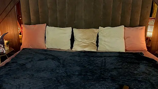 Daisy Delight online show from January 7, 2026, 11:18 pm