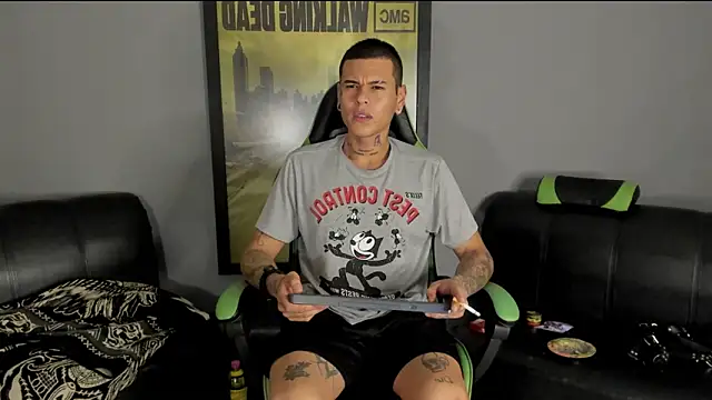 jamesinked  online show from January 4, 2025, 2:14 am